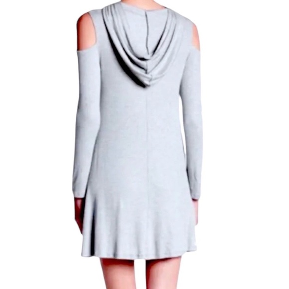 Elan Cold Shoulder Hoodie Dress Medium 6 8 Grey 2 Pockets Long Sleeve Shift NWT - Picture 5 of 10